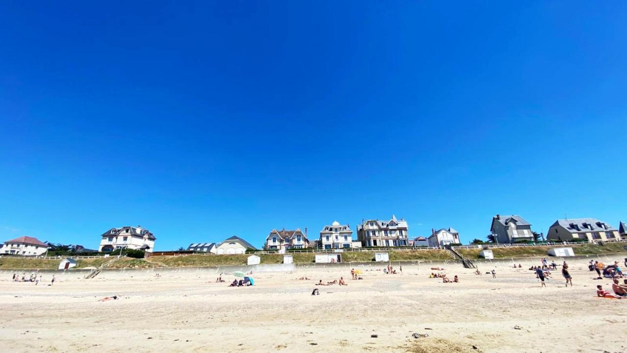 Maison De La Besliere Meuble De Tourisme 2 Etoiles Folligny エクステリア 写真